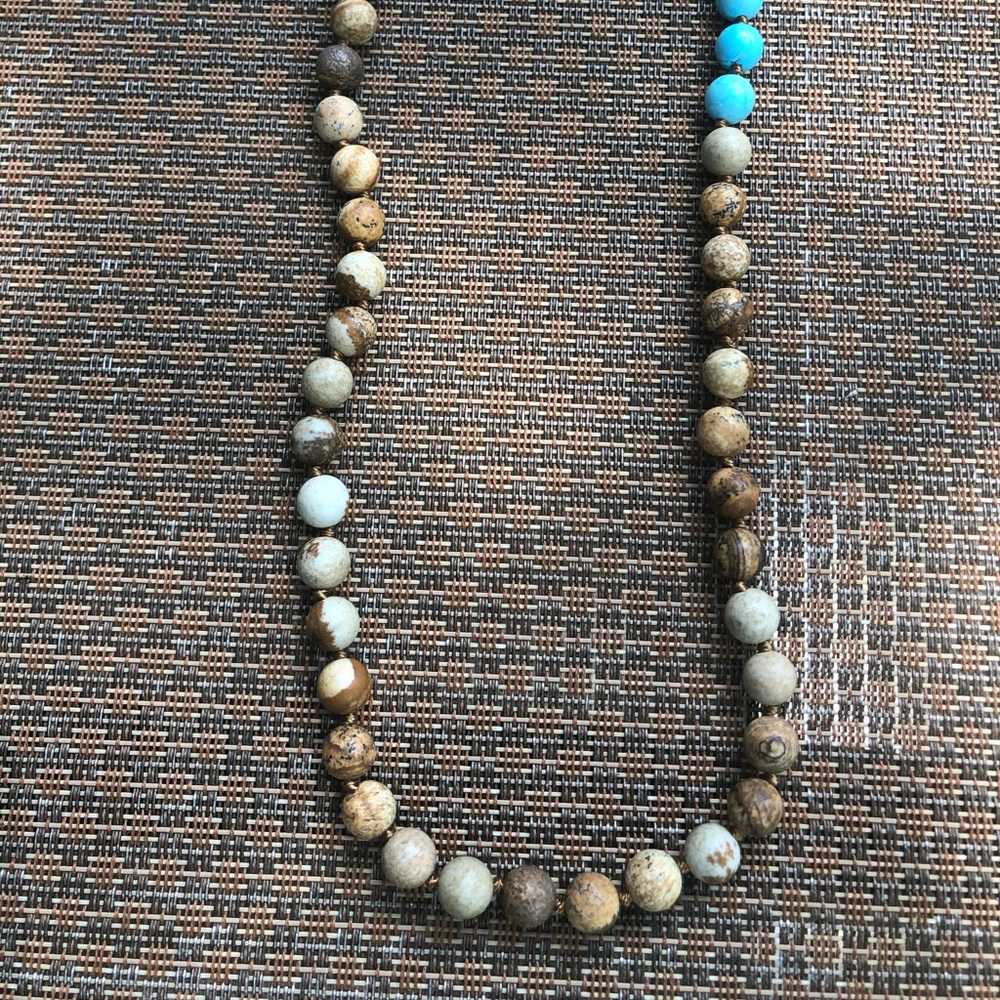 Jewelry stone necklace & bracelet - Picture 3 of 5